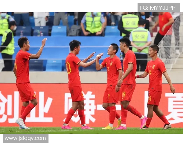 湖南比马迎战横滨球队展开激烈较量期待精彩表现与胜利的争夺